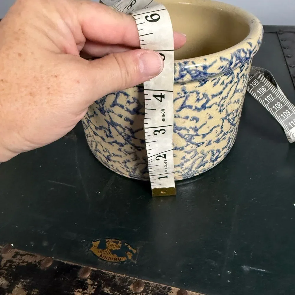 Vtg RRP Co.1 Qt Low 4 1/2” Blue Spongeware Pottery Crock Jar Roseville Ohio USA